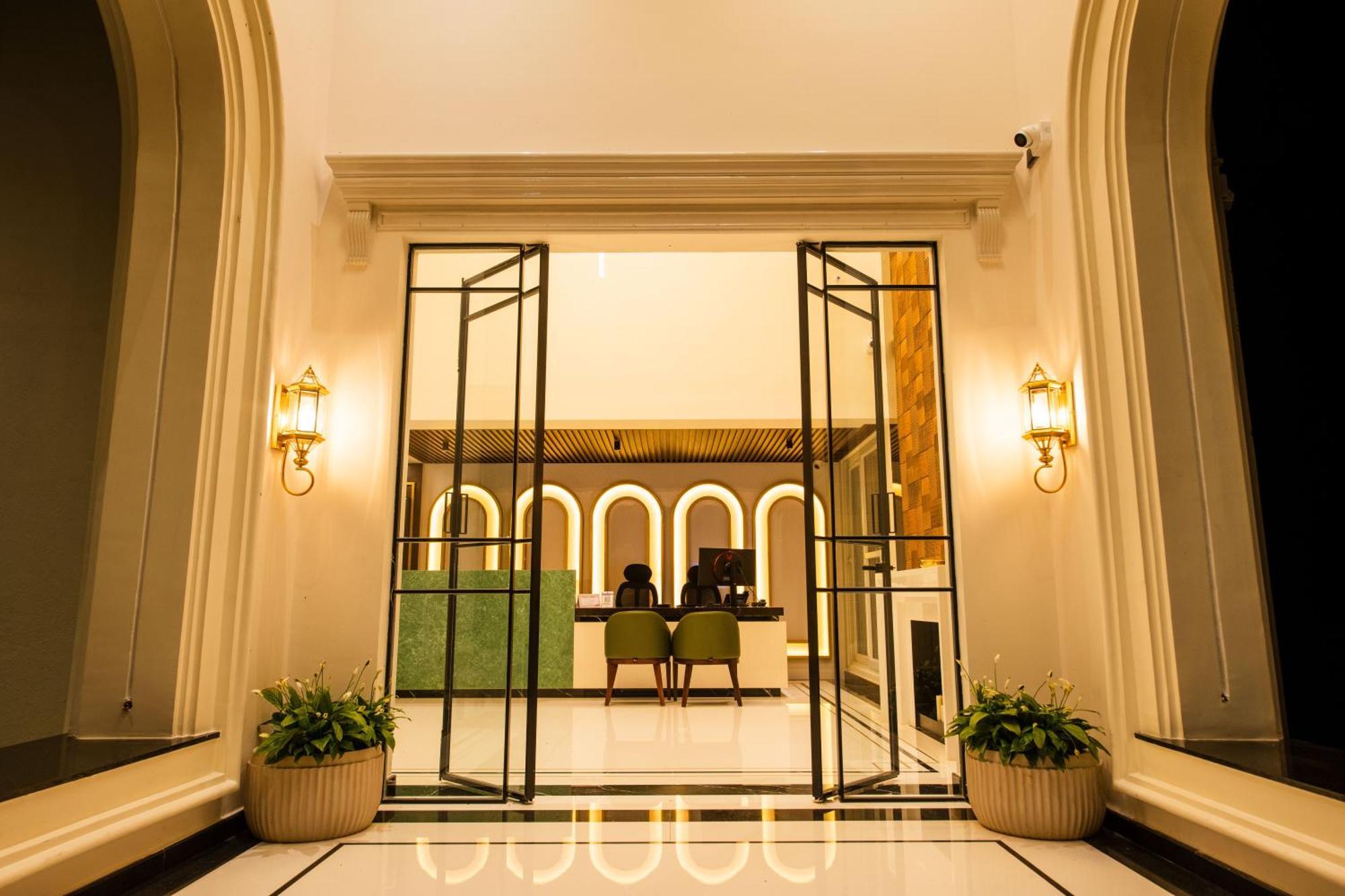 Hotel Mysore Radiance Kültér fotó