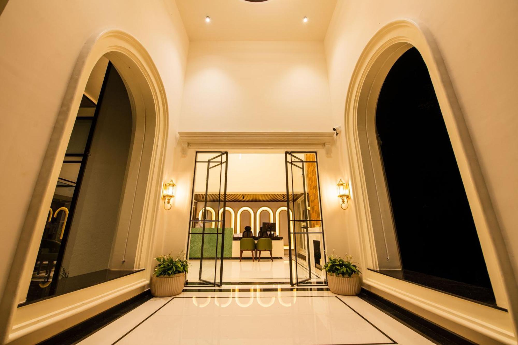 Hotel Mysore Radiance Kültér fotó