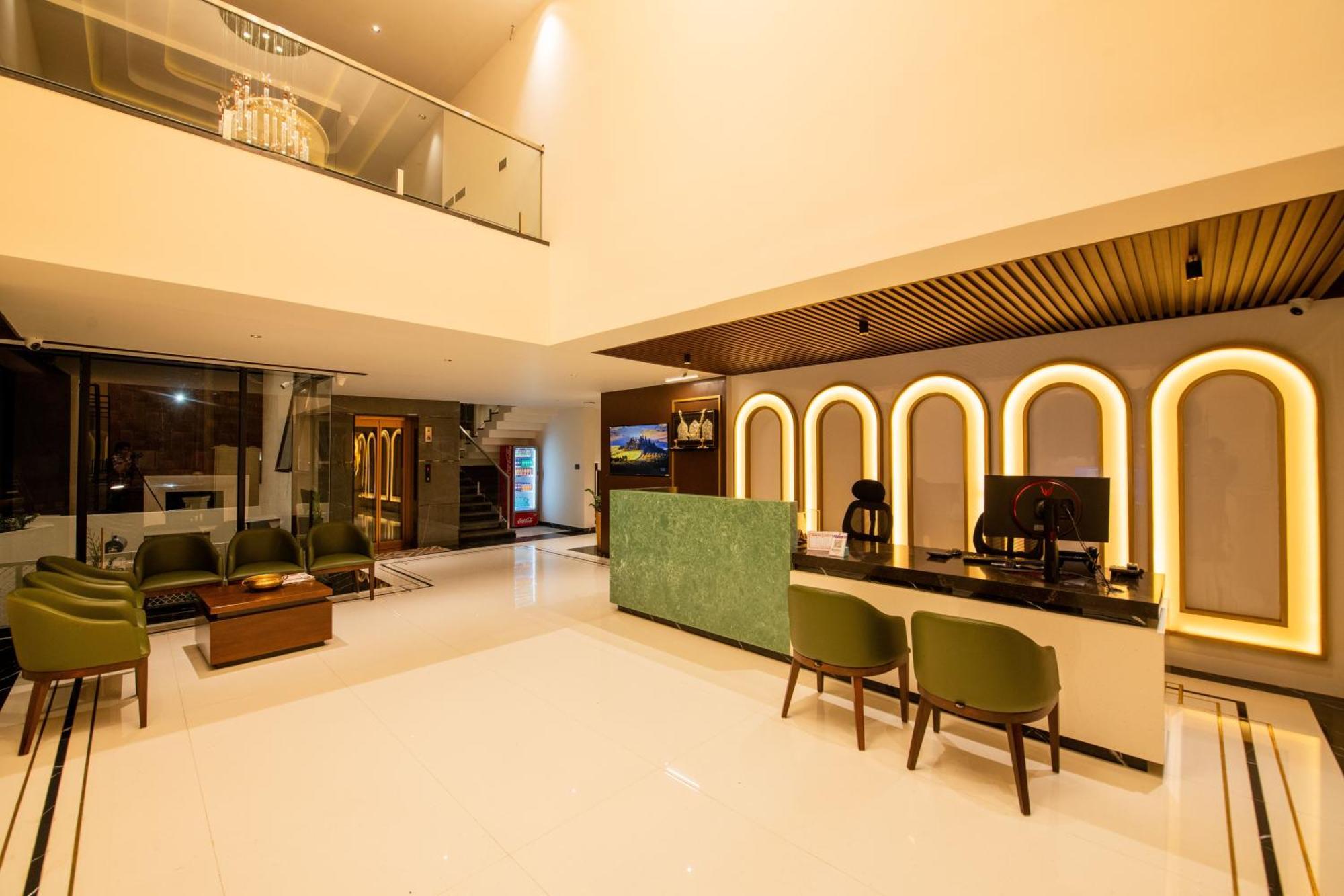 Hotel Mysore Radiance Kültér fotó