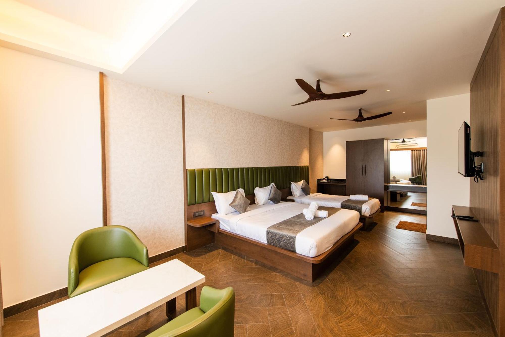 Hotel Mysore Radiance Kültér fotó