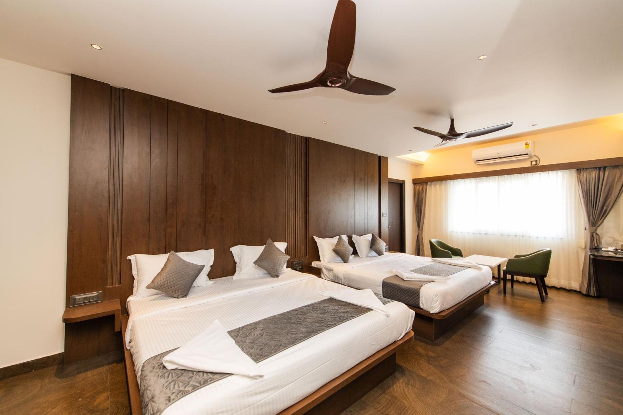 Hotel Mysore Radiance Kültér fotó
