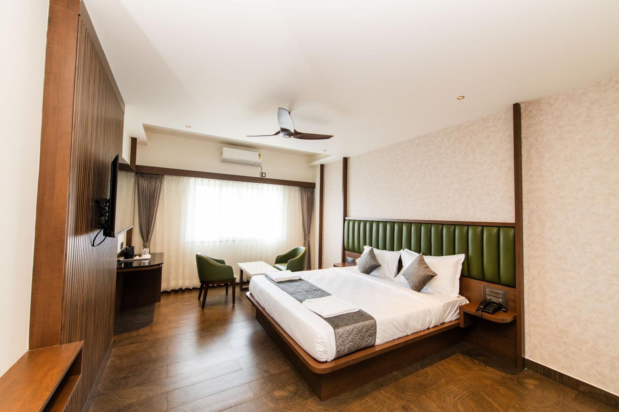 Hotel Mysore Radiance Kültér fotó
