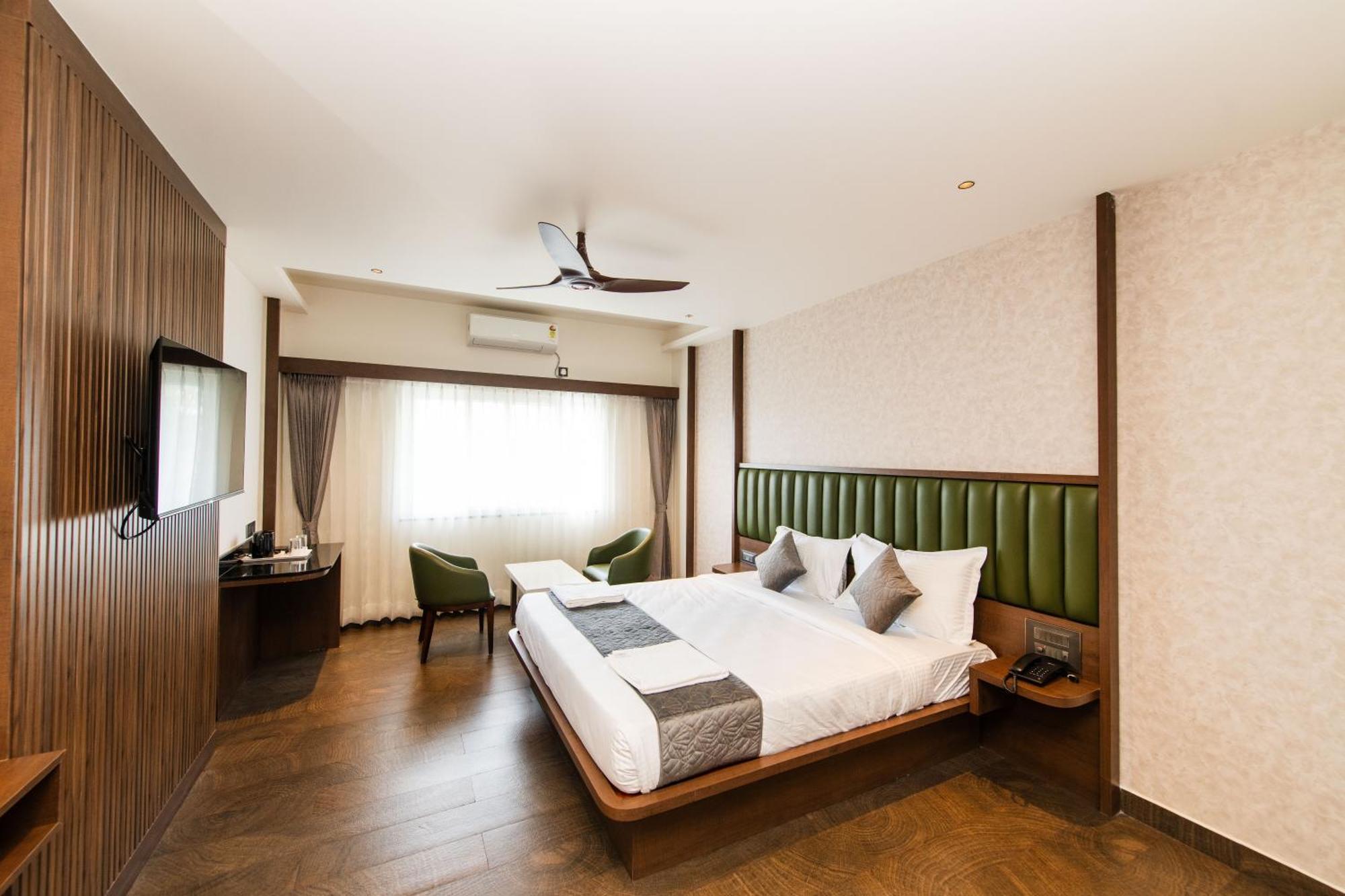 Hotel Mysore Radiance Kültér fotó