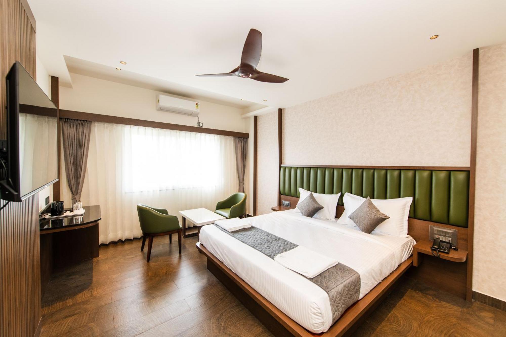 Hotel Mysore Radiance Kültér fotó